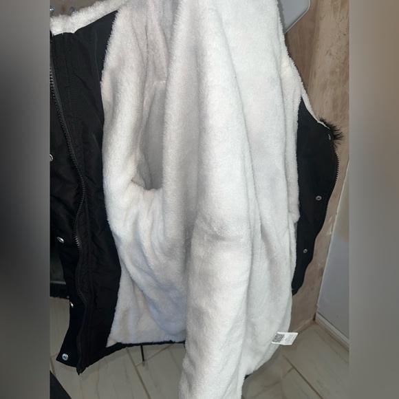 SHEIN Drawstring Waist Fuzzy Trim Hooded Parka Coat - Picture 7 of 9